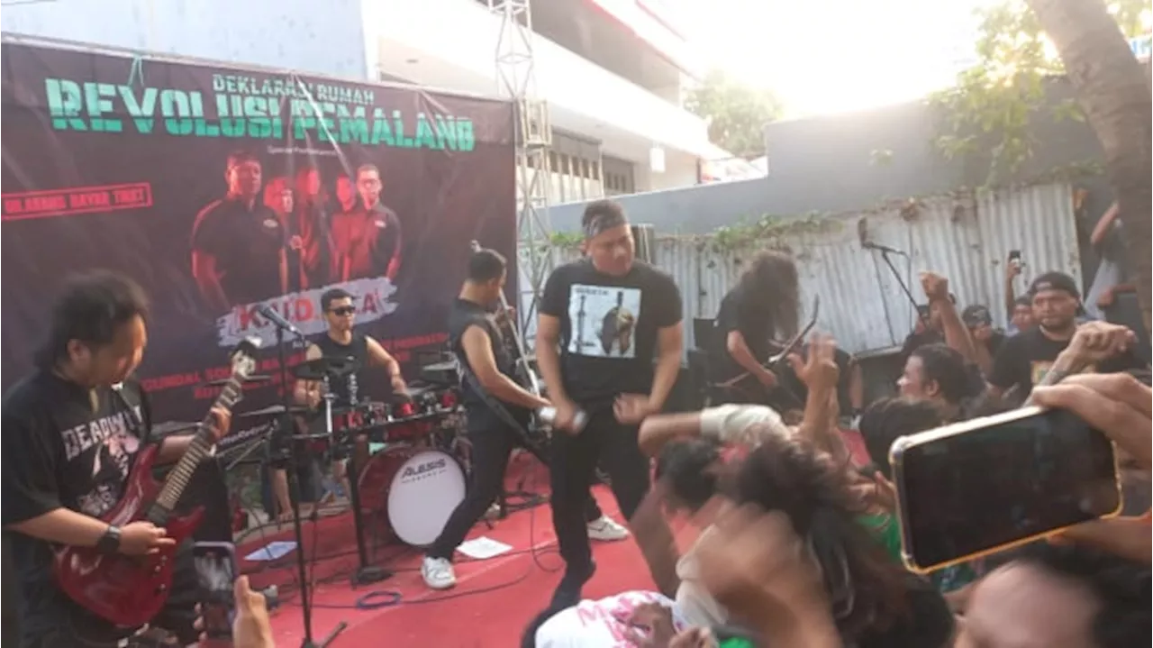 Resmi Jadi Calon Bupati Pemalang, Vicky Prasetyo Gelar Konser Musik Metal