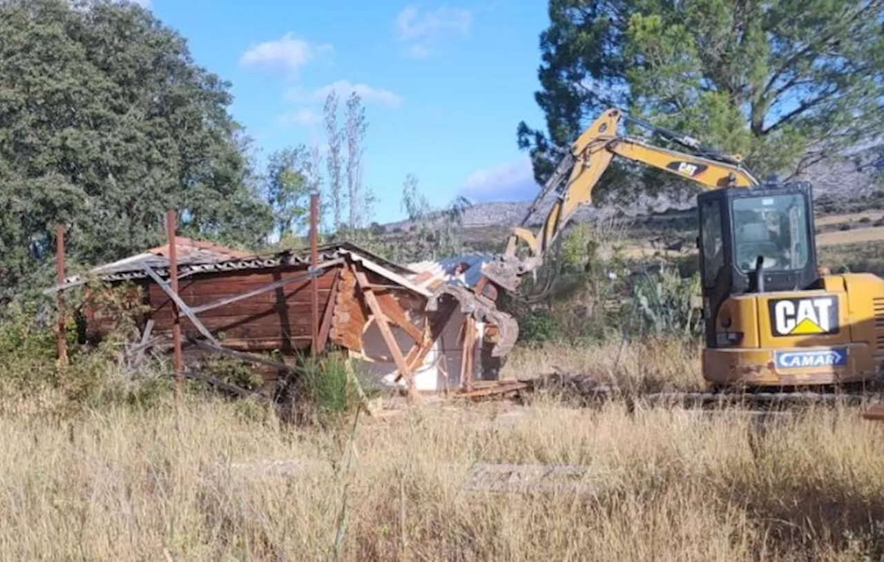 Pyrénées-Orientales : Six ans après la décision de justice, le chalet construit illégalement est démoli