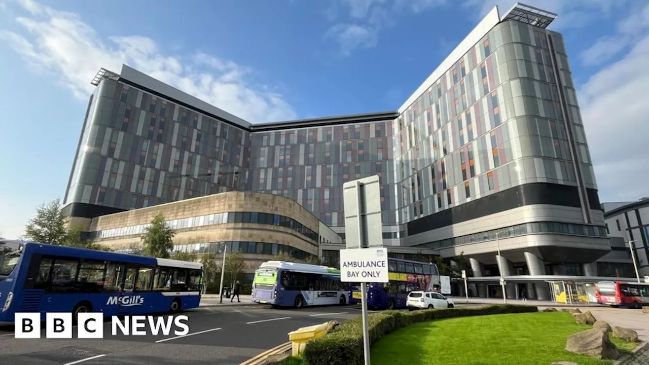 Inquiry told of 'toxic atmosphere' among staff at Glasgow hospital