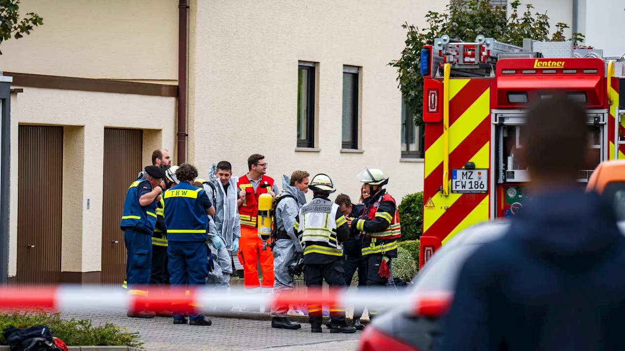 Mainz: Feuerwehr rückt wegen gefährlichem Rohrreiniger aus