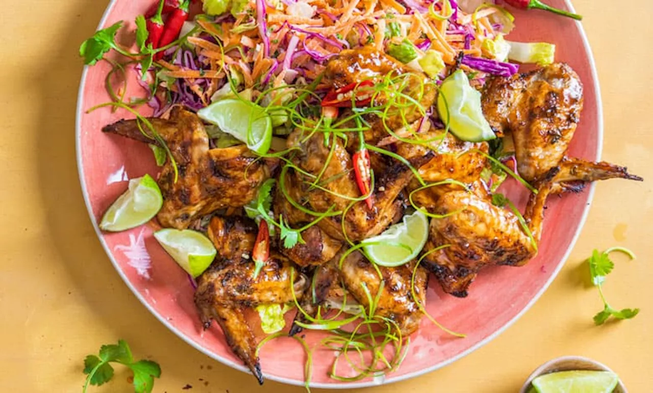 Spicy, crispy wings with a sweet and crunchy salad