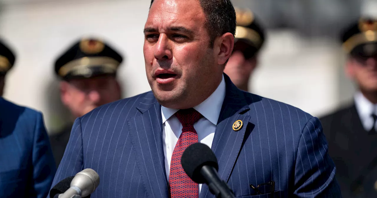 Rep. Anthony D'Esposito blasts N.Y. Times report as 'partisan hit piece'