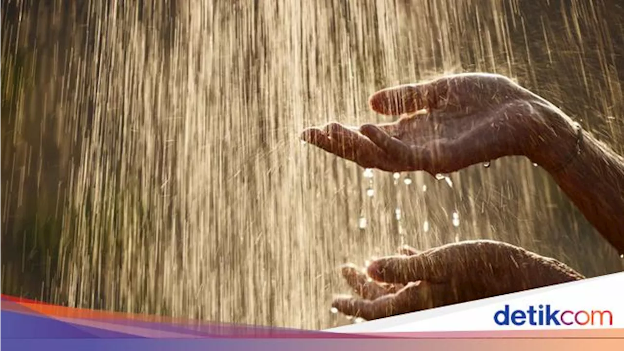 Doa Turun Hujan Tulisan Arab, Latin dan Artinya