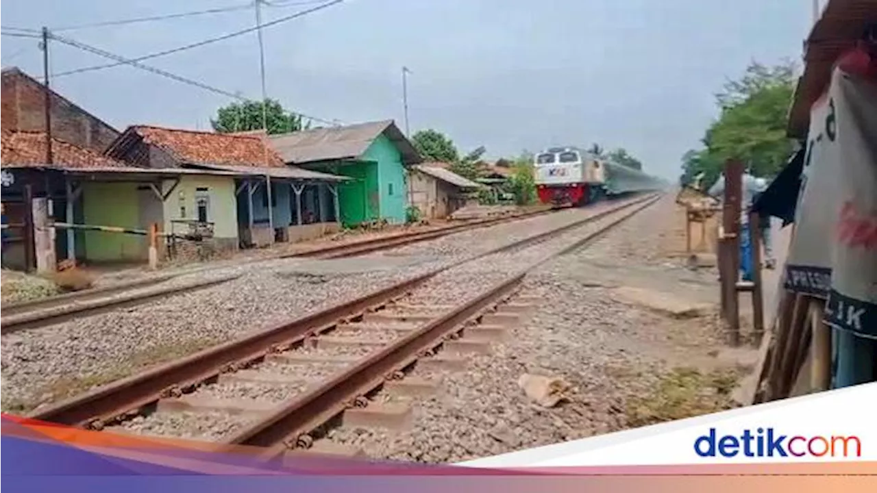 Firasat Tak Enak Kurdi Sebelum Kereta Tabrak 4 Orang di Karawang