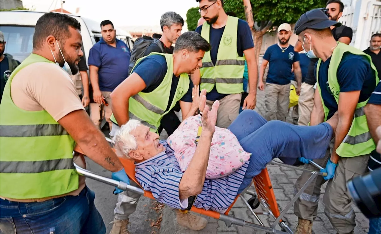 Bombardeos asolan Líbano; suman casi 500 los muertos