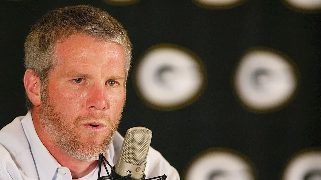 Brett Favre reveals Parkinson's diagnosis at congressional hearing