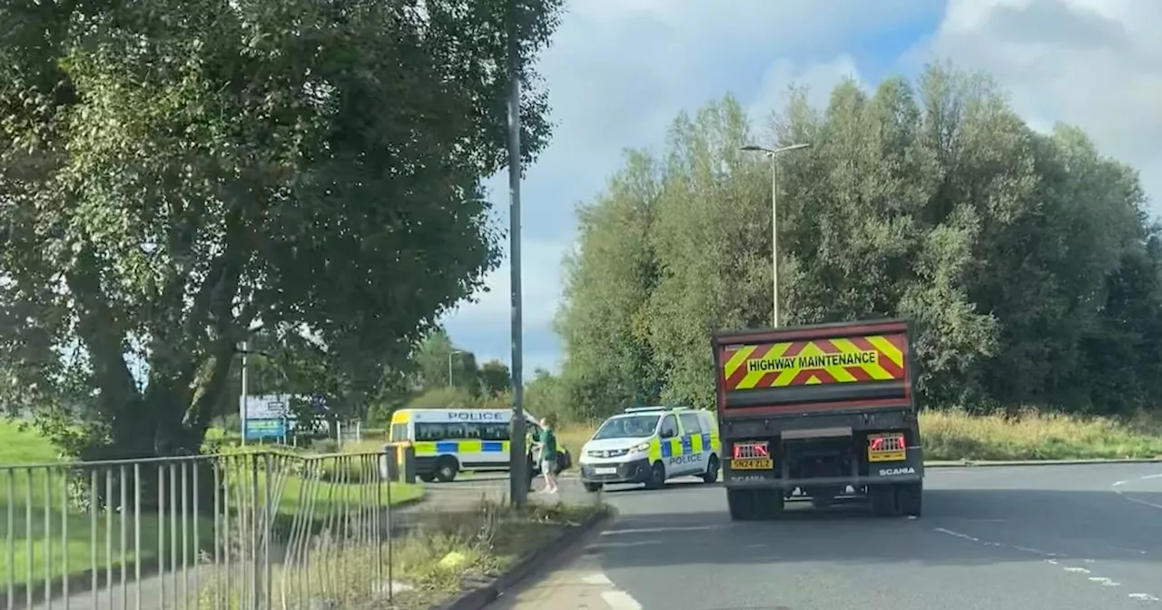 Bomb squad called and Linwood business evacuated after 'old ordnance device' found