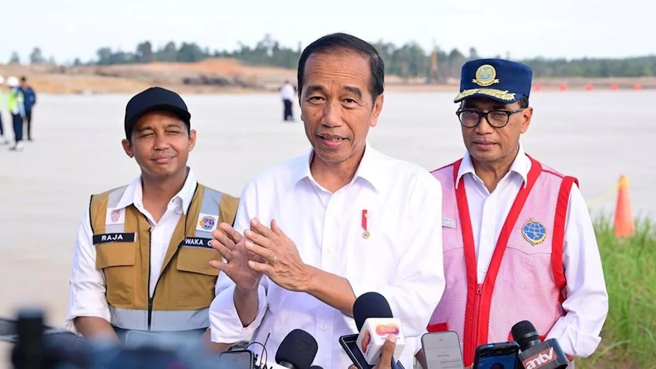 Pesawat Kepresidenan RJ85 Mendarat Perdana di Bandara IKN