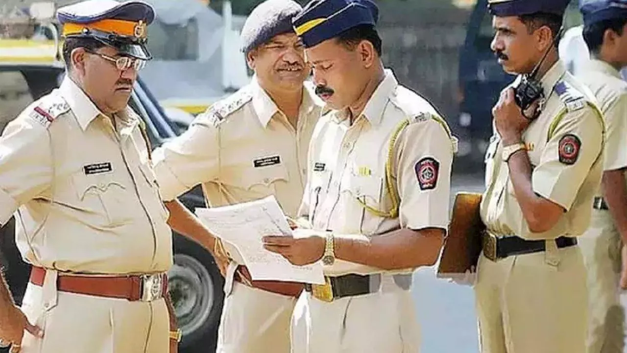 Gujarat: इनाम के लालच में कर बैठे रेल की पटरियों से छेड़छाड़, पुलिस ने खोली पोल; तीन रेलकर्मी गिरफ्तार