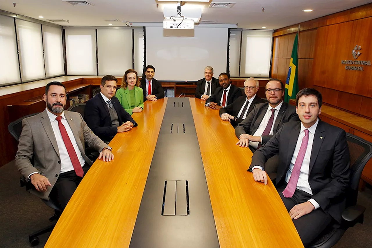 BC endurece tom sobre contas públicas em ata e diz que política fiscal crível é importante para condução dos juros
