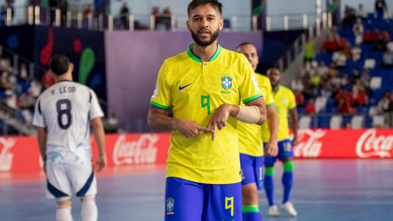 Brasil vence Costa Rica e vai às quartas na Copa do Mundo de Futsal