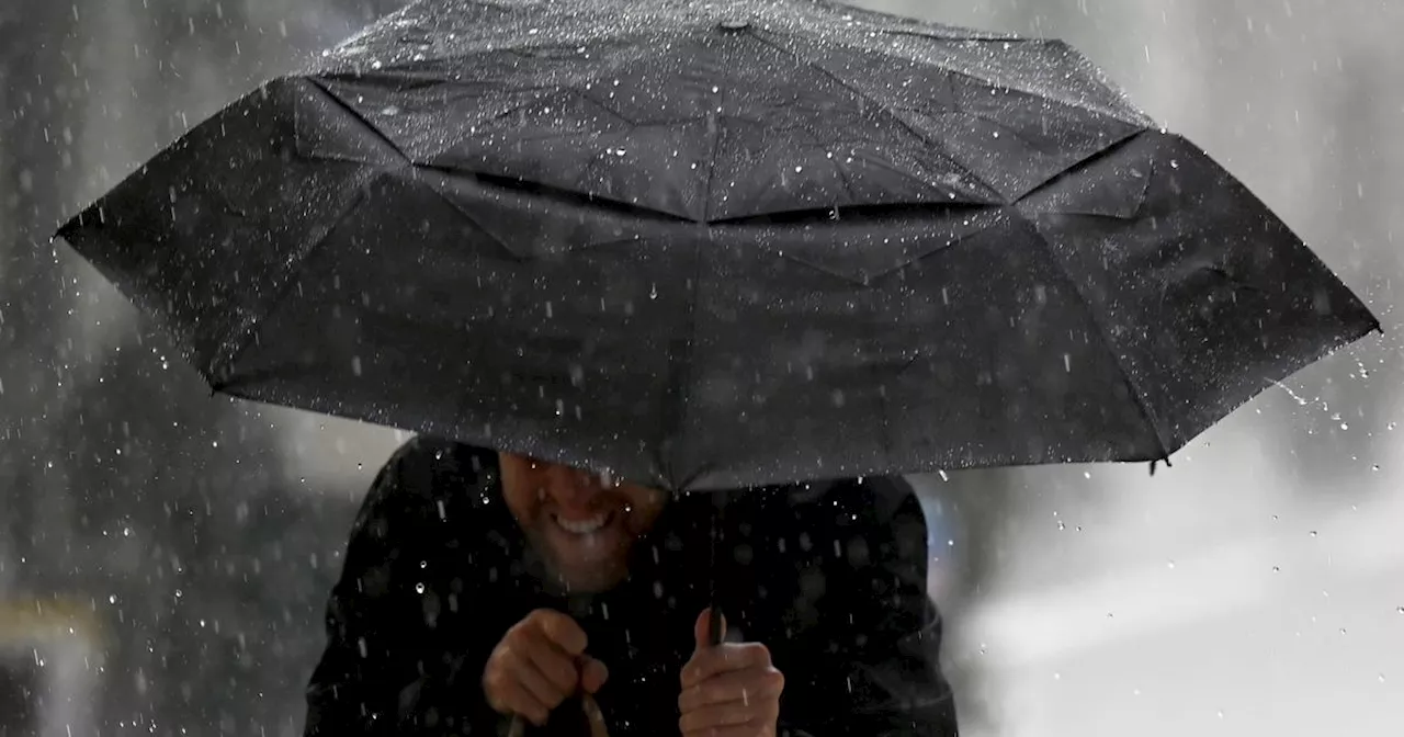 Météo : la dépression Aitor s’apprête à frapper la France, deux départements en alerte orange