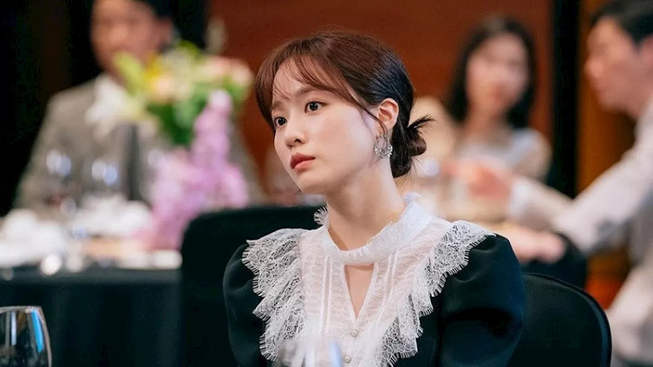 Profil Bae Yoon Kyung, Lengkap Daftar Film dan Drama yang Dibintangi