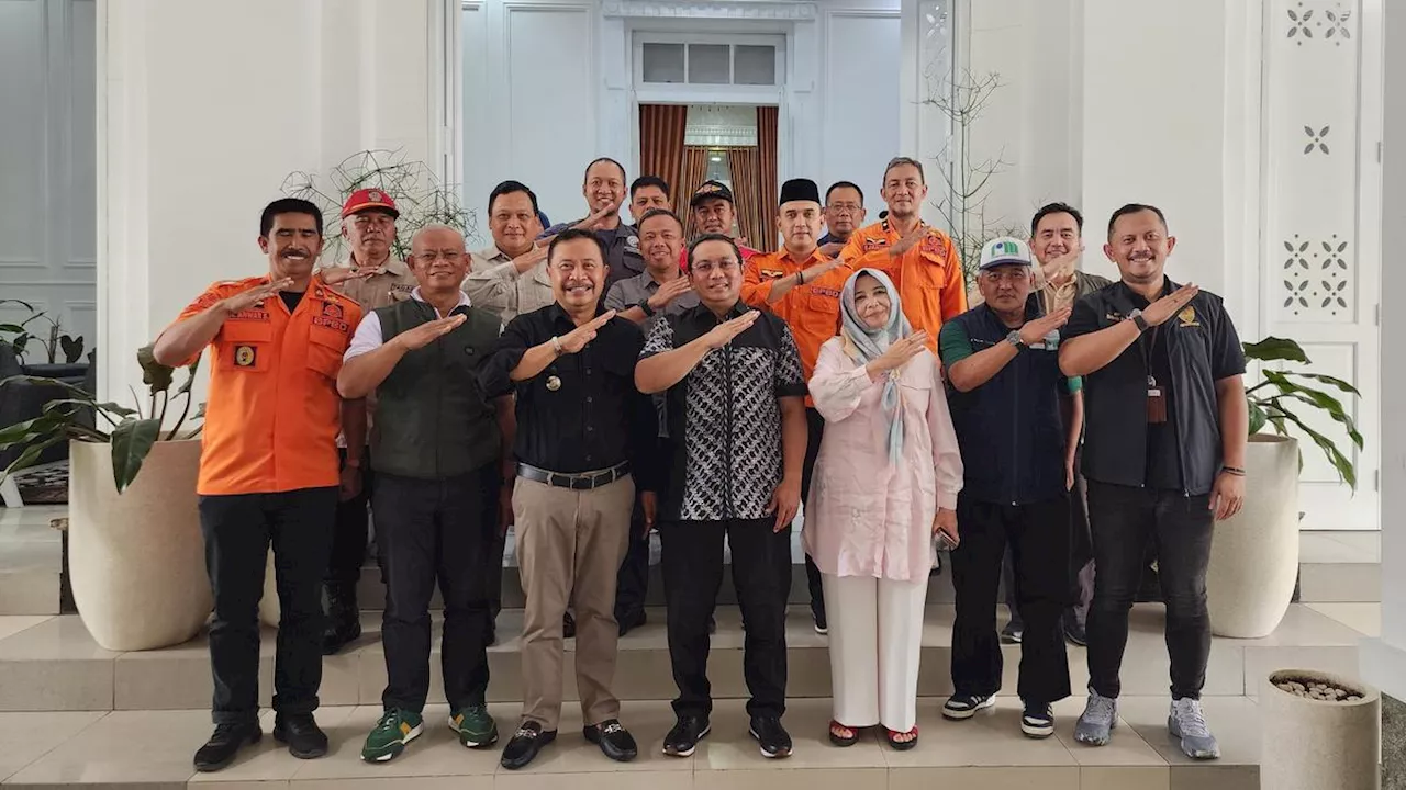 Tradisi Satali Pemkab Sumedang Ringankan Korban Gempa Bandung-Garut