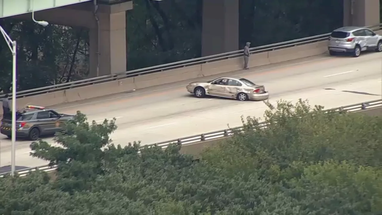 Road rage shooting leads to multi-vehicle crash on I-95 in Philly, police say