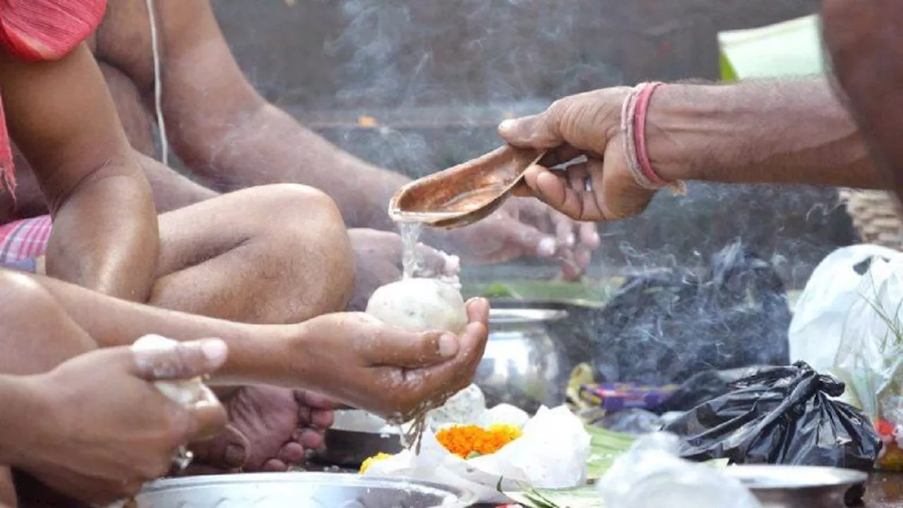 Pitru Paksha 2024: घर में इन घटनाओं का होना देता है पितृ दोष का संकेत, ऐसे करें उपाय!