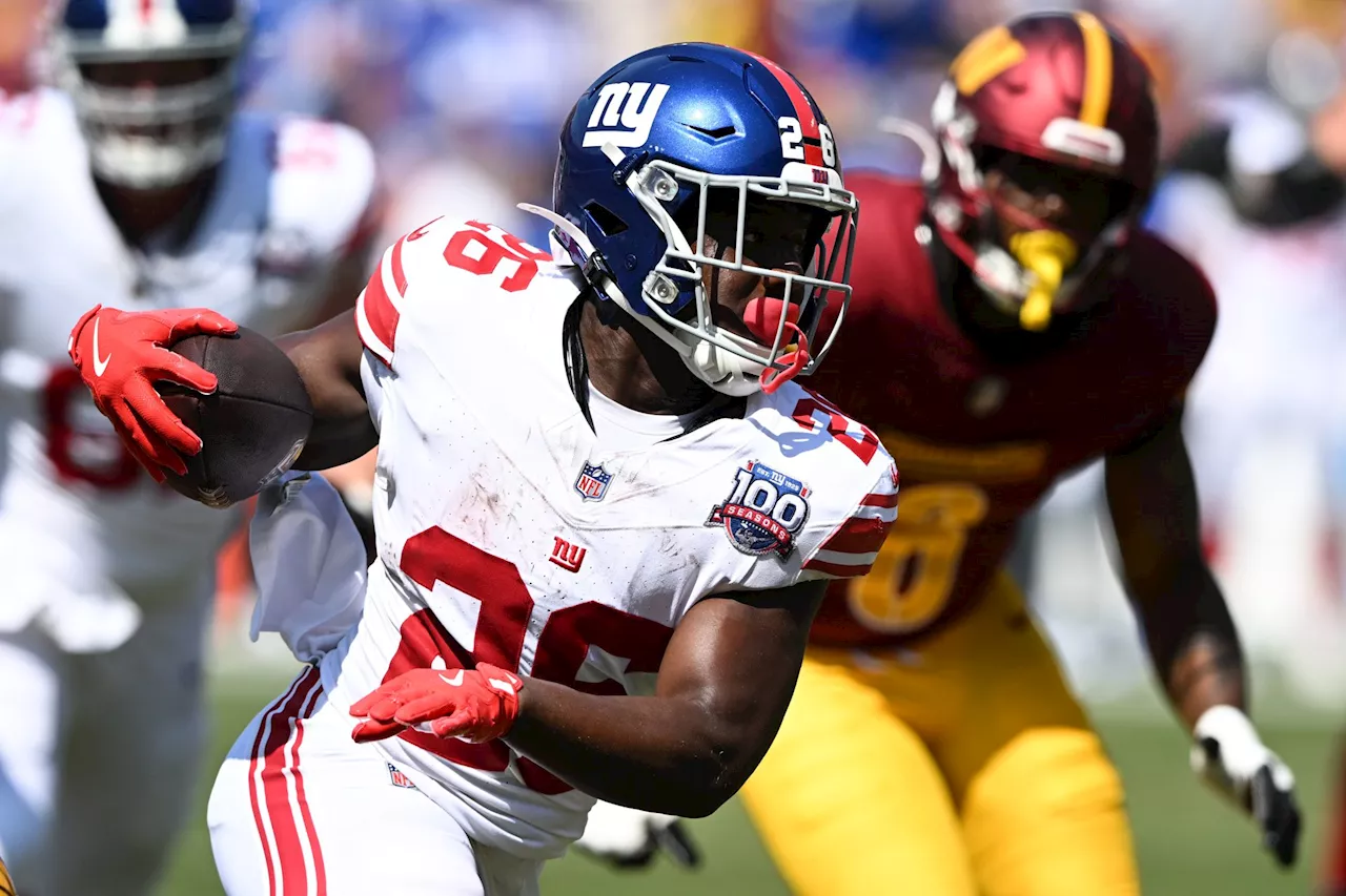 Giants' Devin Singletary focusing on ending concerning fumble woes: Letting 'my guys down'