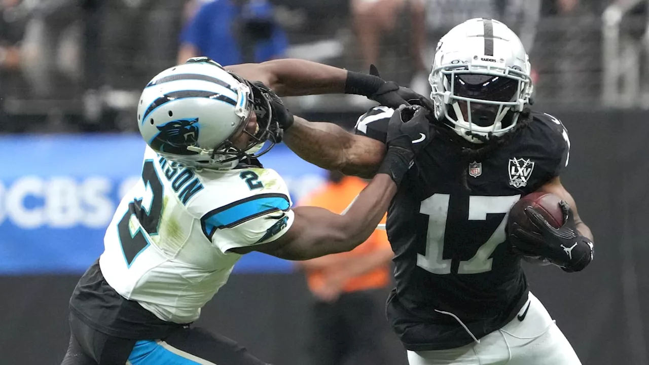 Davante Adams Backs Antonio Pierce Stating Raiders Made Business Decisions in Week 3