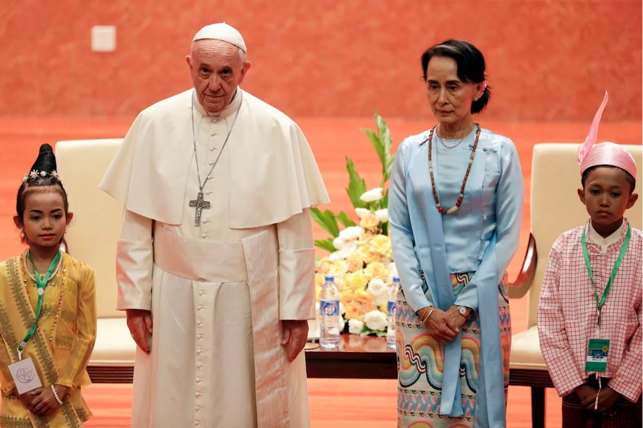 Pope offers refuge to Myanmar's jailed Suu Kyi: Report