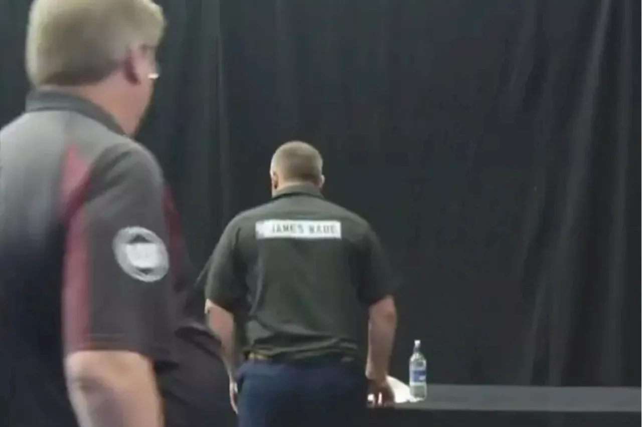 ‘Funniest bloke on the tour’ – Darts player James Wade’s post-match fart goes viral...