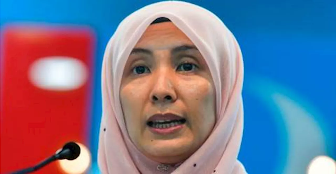 Nurul Izzah urges Mahkota voters to support BN candidate for strong representation