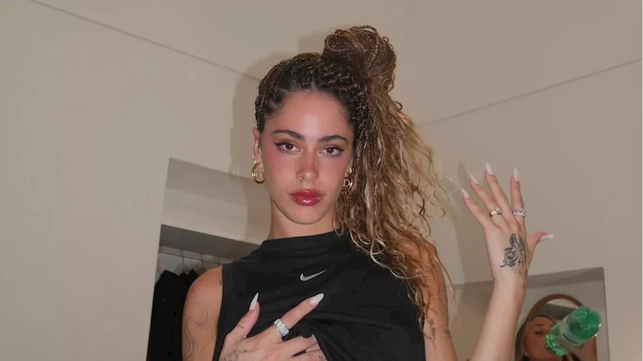 El jugado look de Tini Stoessel, en medio de rumores de romance con Young Miko