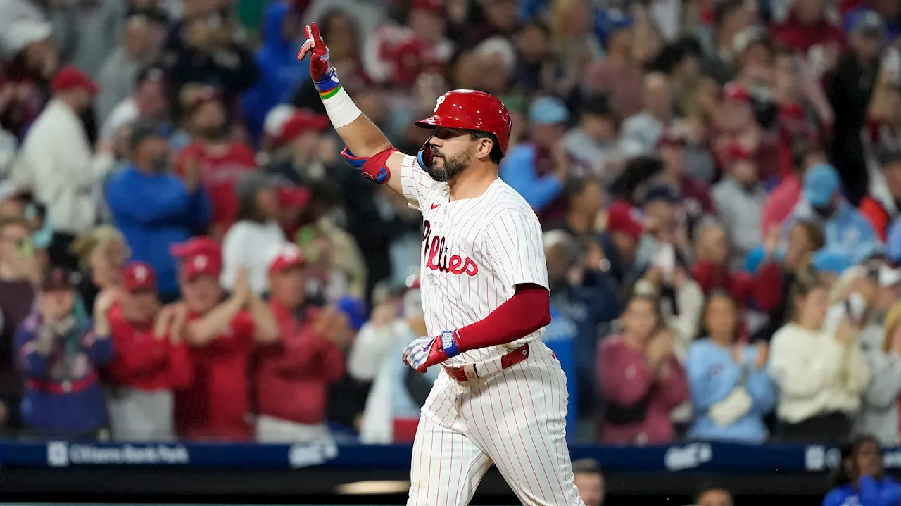 Schwarber, Realmuto homer as Phillies top Cubs to clinch first NL East title since 2011