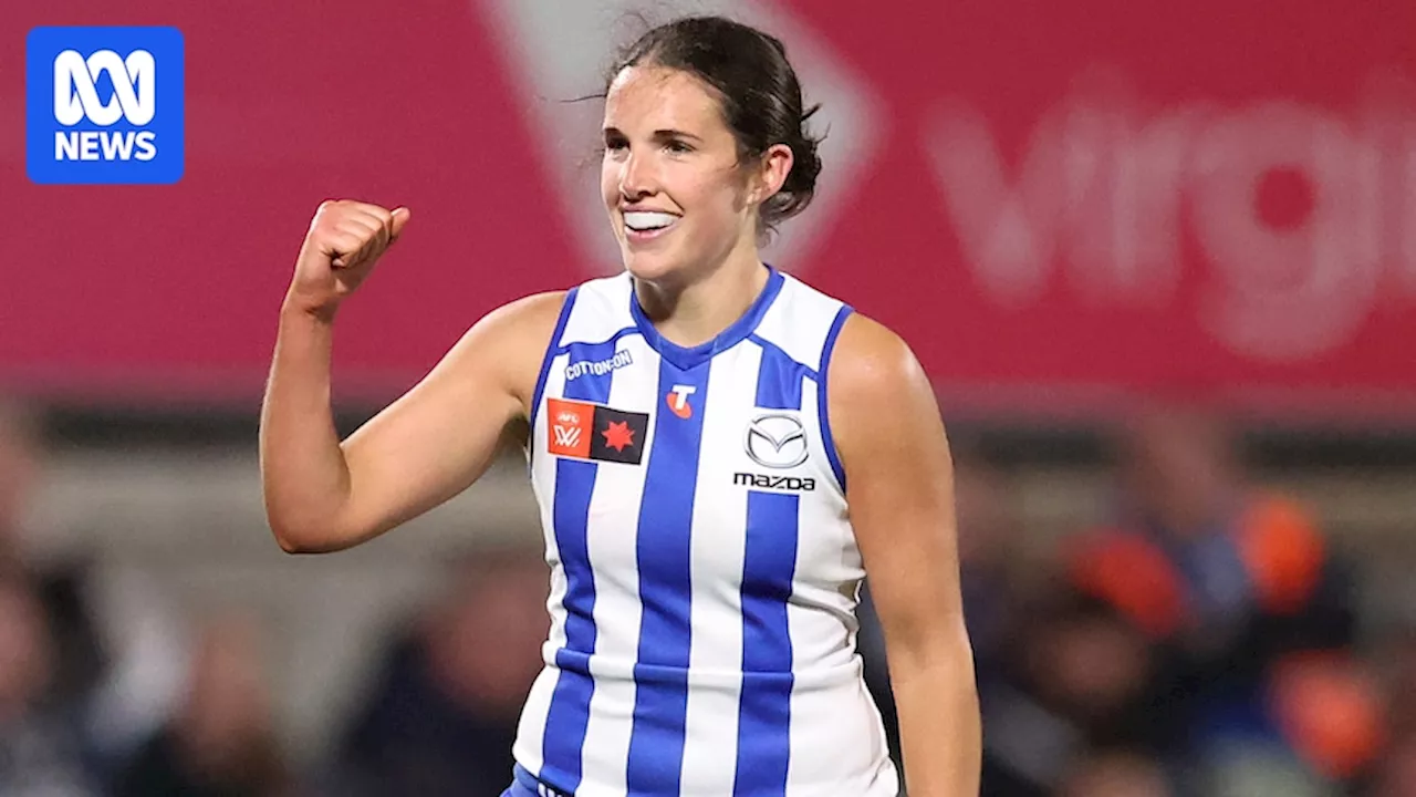 Kangaroos crush Blues in record 69-point AFLW win to claim top spot on ladder