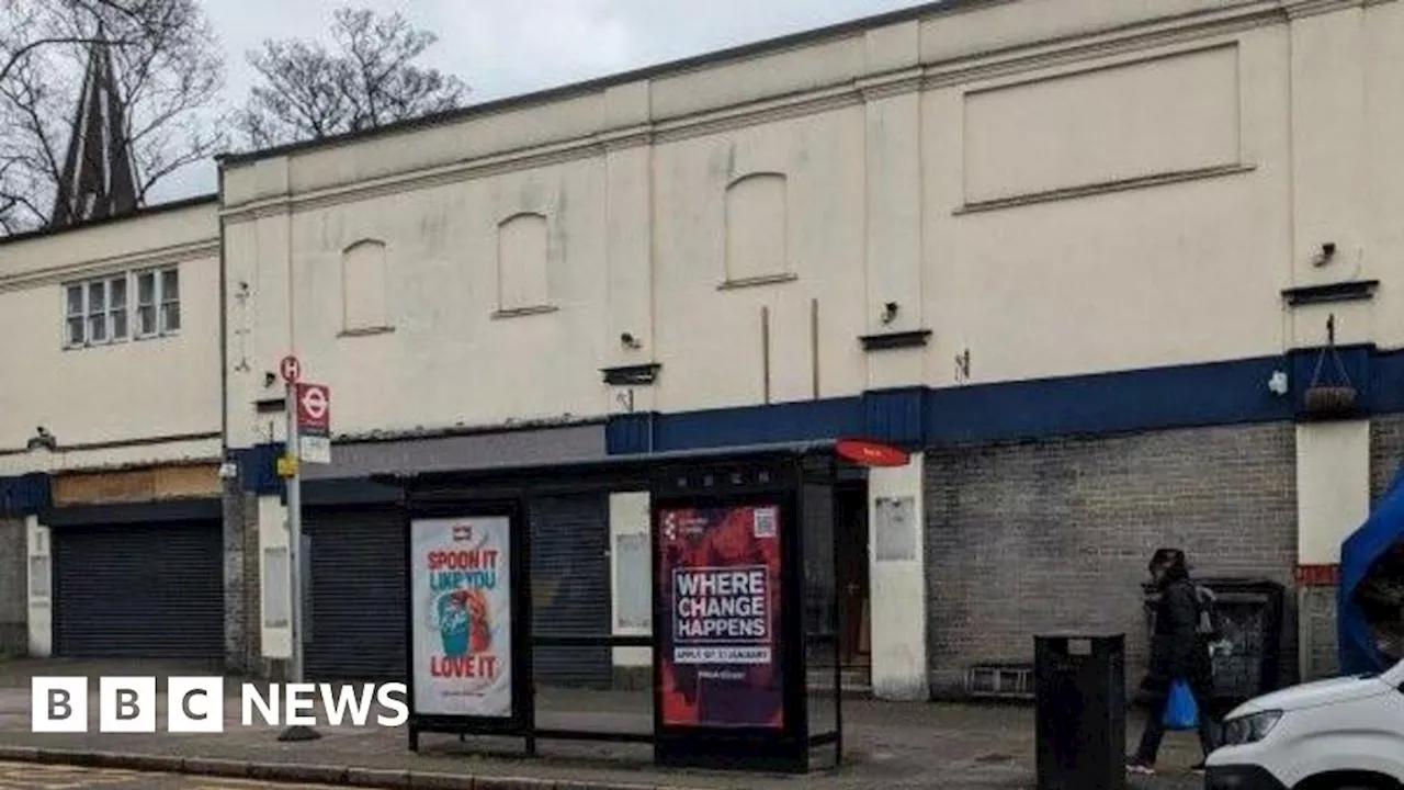 Upton Park: Quwwat-Ul-Islam Society to turn pub into community space