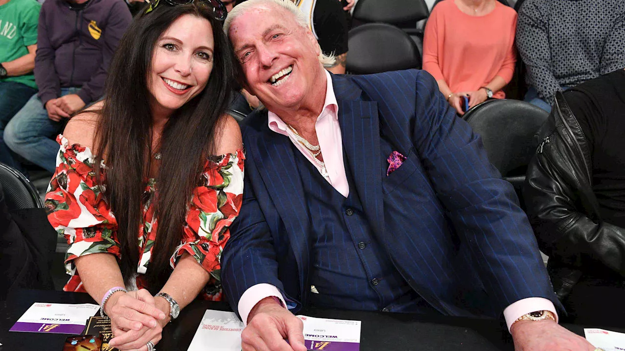 WWE: Wrestling-Legende Ric Flair lässt sich scheiden – Hatte Sex mit 10 000 Frauen