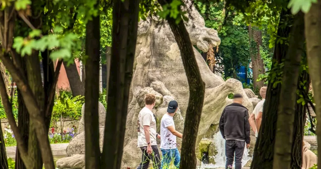 57-Jähriger am helllichten Tag in Stadtpark zu Tode geprügelt