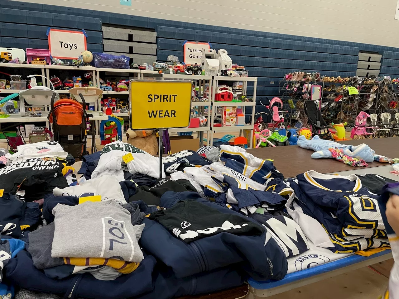 Solon Council of PTAs’ Budget Bin sale in 60th year of supporting senior scholarships