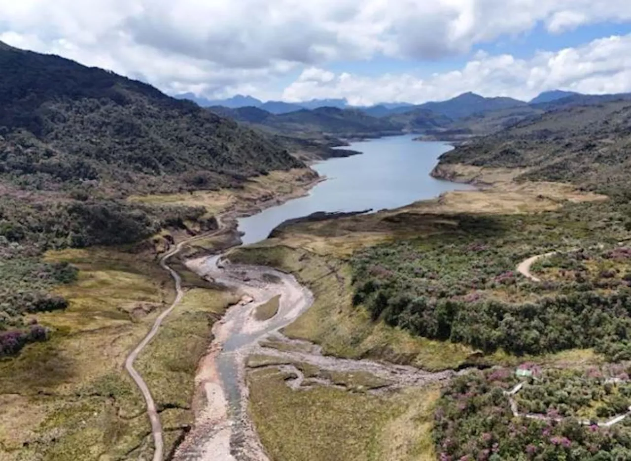 Preocupante situación del embalse de Chuza: vea las imágenes