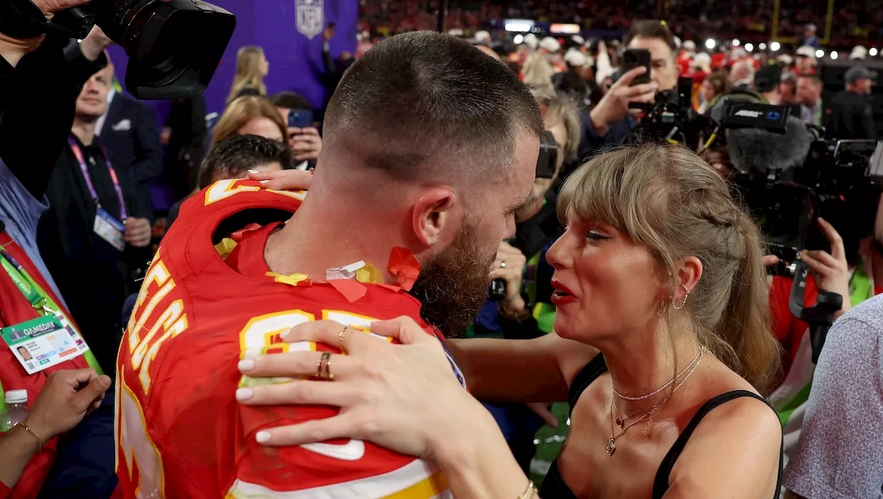 Chiefs' Andy Reid addresses idea Travis Kelce is 'old' and 'distracted' amid Taylor Swift concerns, bad start