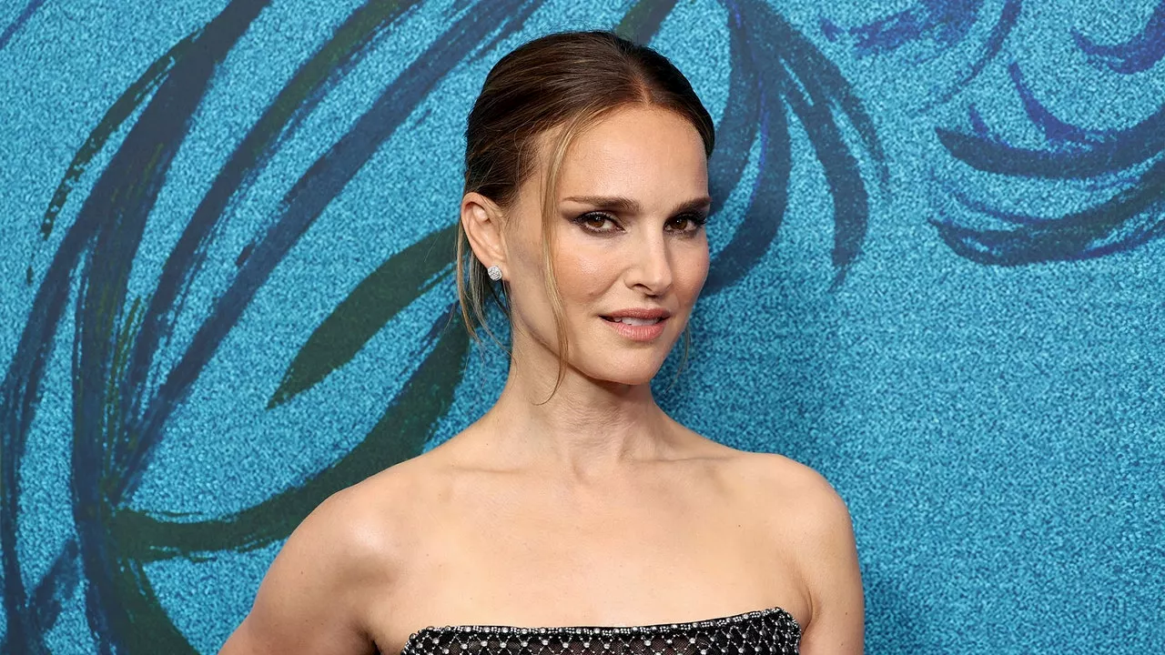 Natalie Portman Wore a Ribbon Choker in Her First Witchy Accessory of the Season