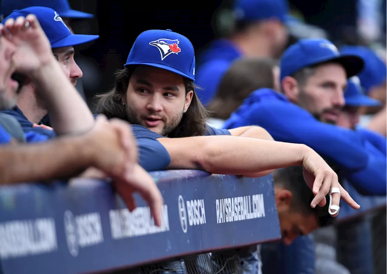 Blue Jays shortstop Bichette to undergo surgery to repair fractured finger