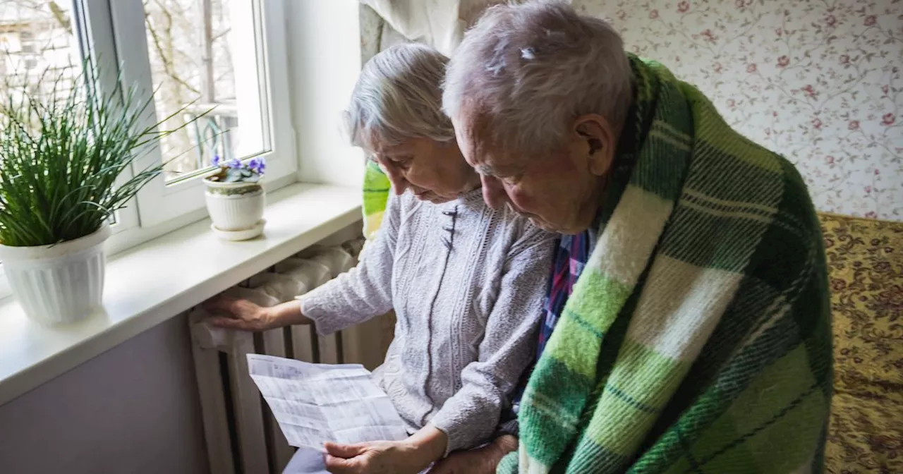 Labour Conference Votes To Reinstate Winter Fuel Payments For All Pensioners In Blow For Keir Starmer