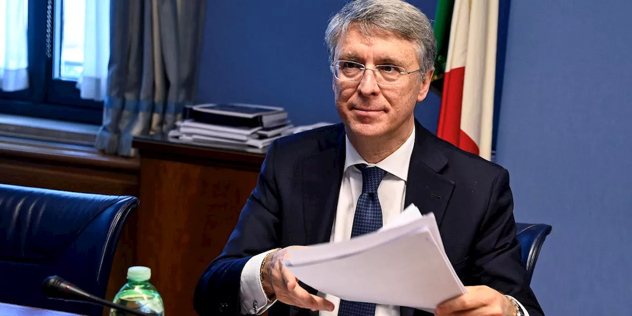 Secondo la Procura, oltre 230mila accessi non autorizzati alle banche dati della Dna