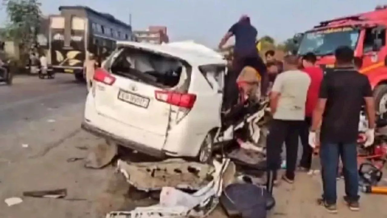 Sonipat Road Accident: रोड किनारे खड़े ट्रक में टकराई कार, एक की मौत; चार घायल