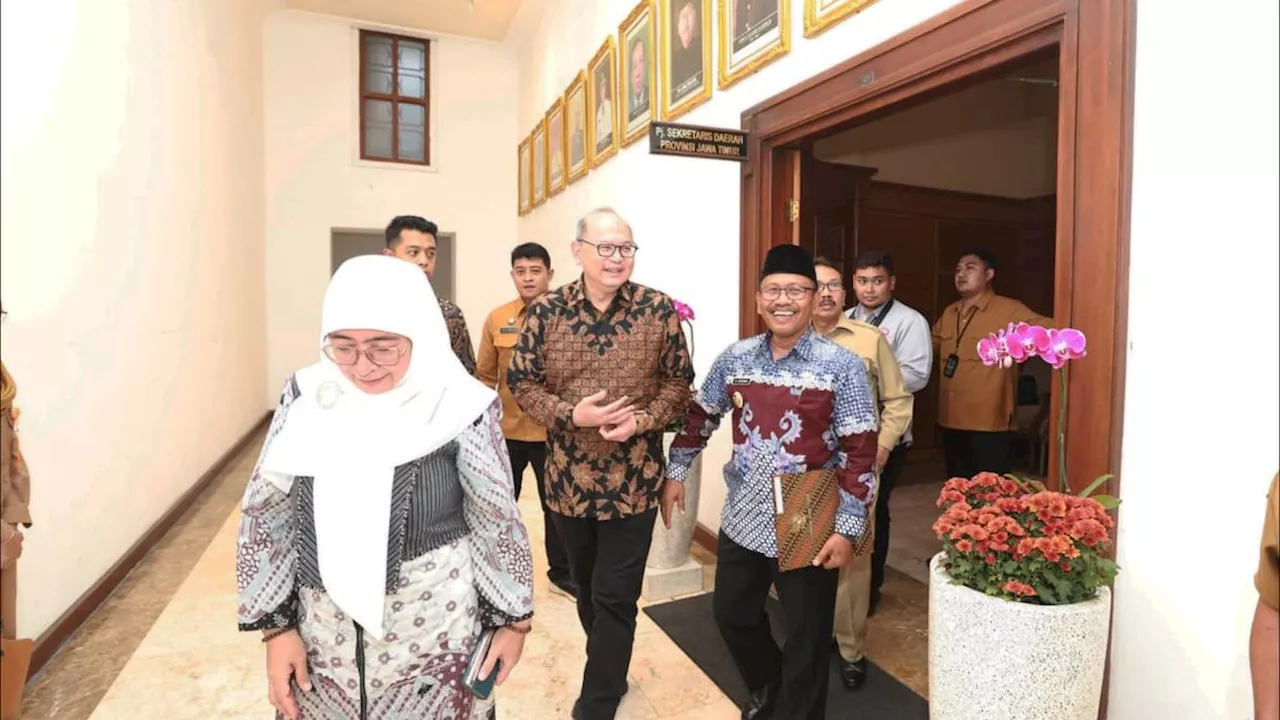 Ipuk Fiestiandani Cuti Kampanye, Sugirah Resmi Menjabat Plt. Bupati Banyuwangi