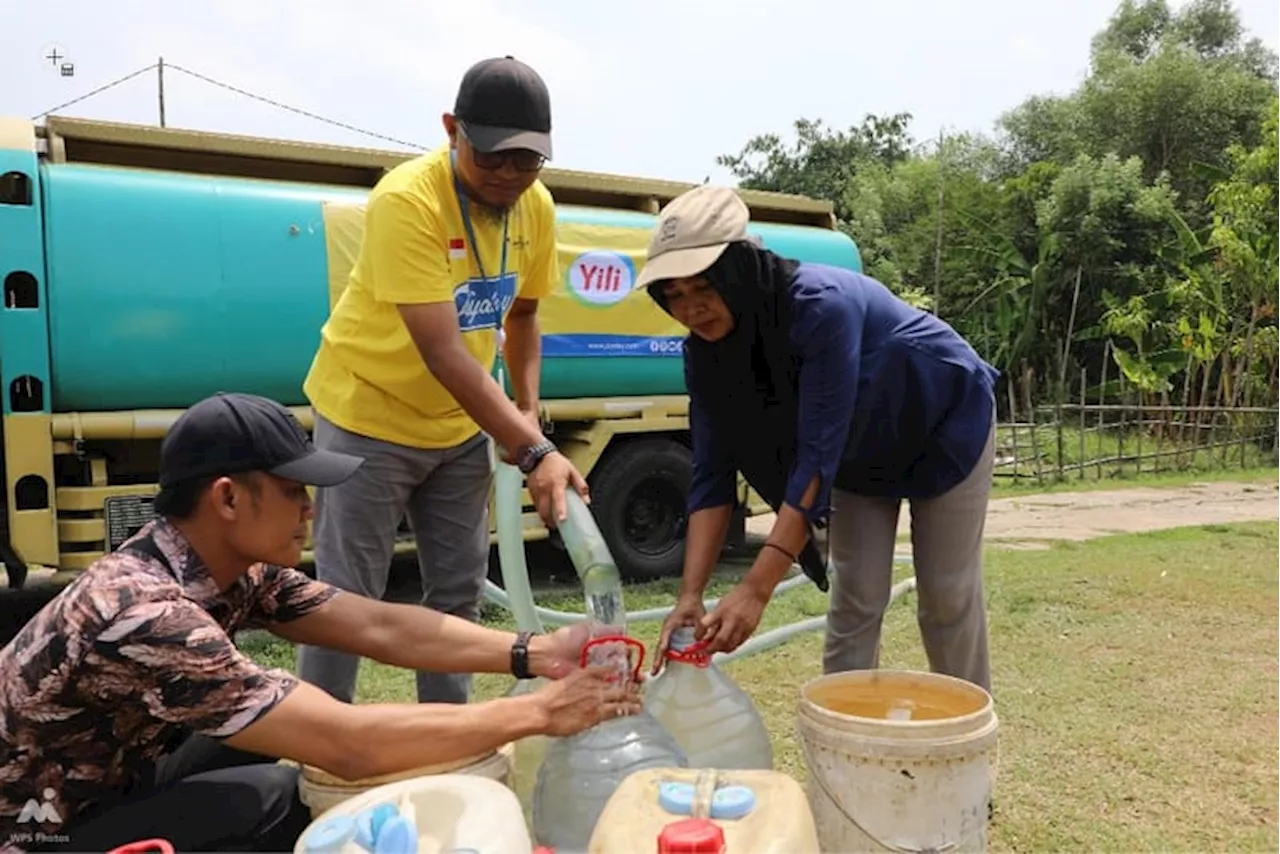 Bantu Atasi Kekeringan di Cikarang, Bantuan 80.000 Liter Air Bersih Disalurkan