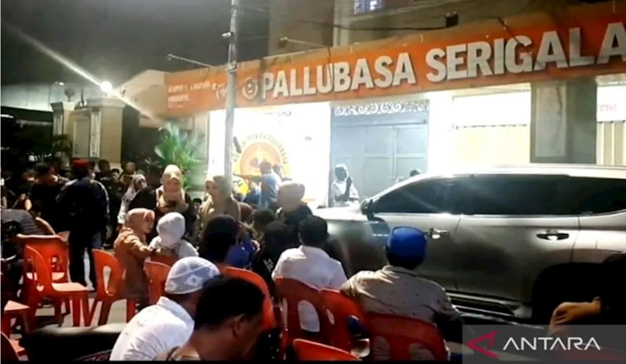 Pemilik RM Pallubasa Serigala Makassar Bersama Anaknya Tewas dalam Kecelakaan