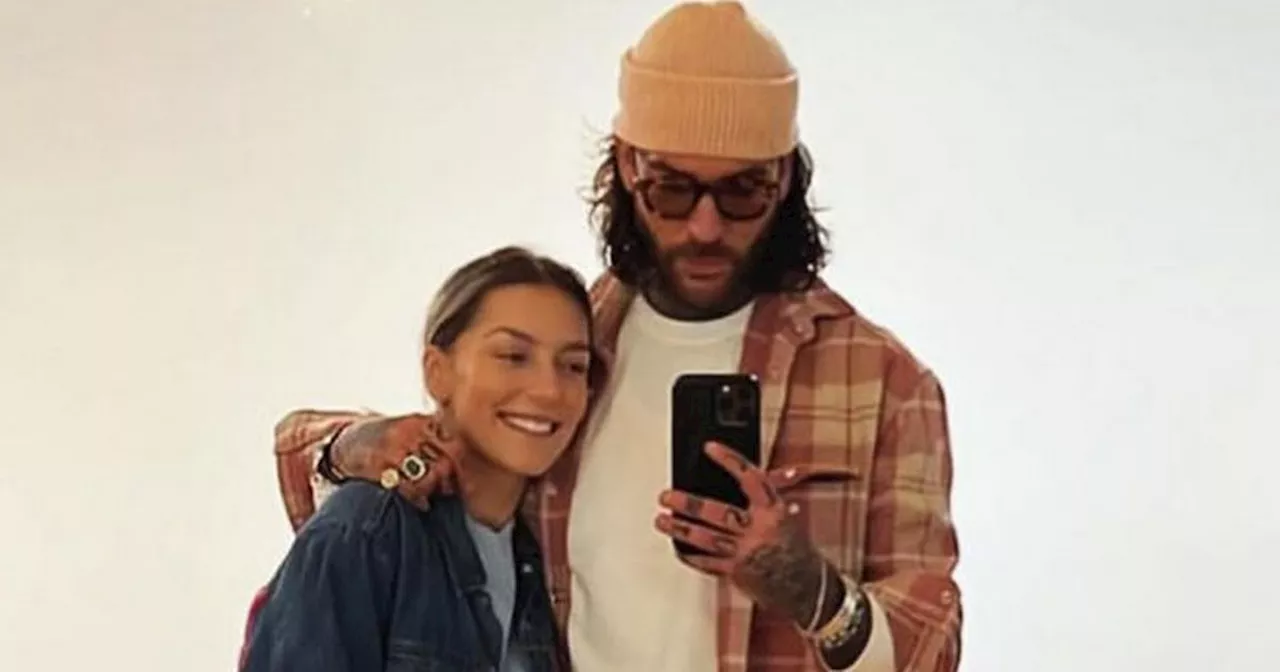 Strictly Come Dancing Stars Pete Wicks And Jowita Przysta Spotted On Cozy Dog Walk