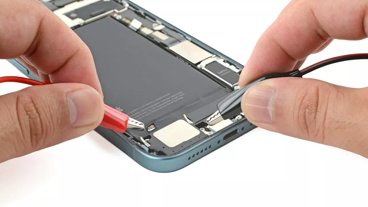 iPhone 16 battery swap takes 90 seconds with new zapping process