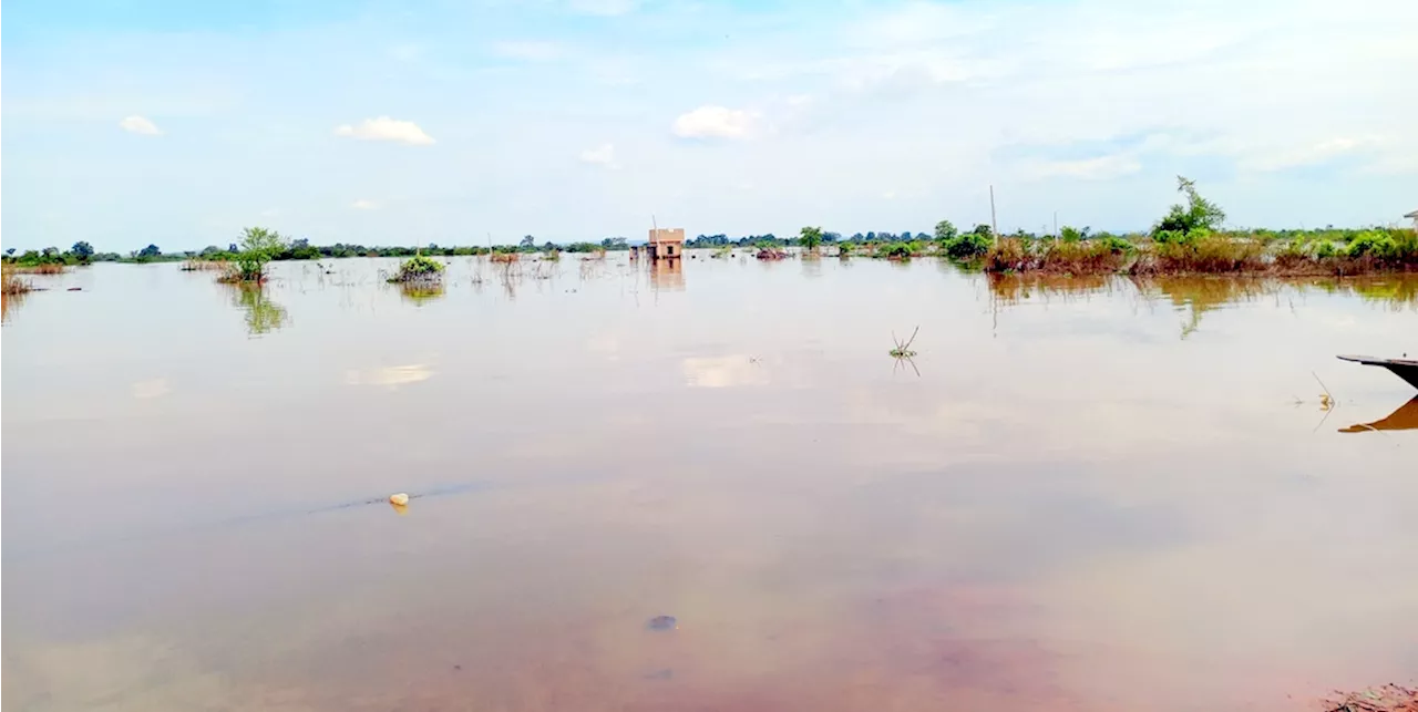 Residents flee as flood ravages 10 communities in Kebbi