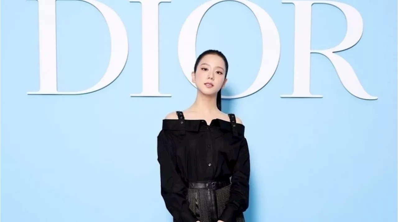 Pesona Jisoo BLACKPINK Curi Perhatian di Paris Fashion Week, Tampil Anggun dengan Sentuhan Klasik