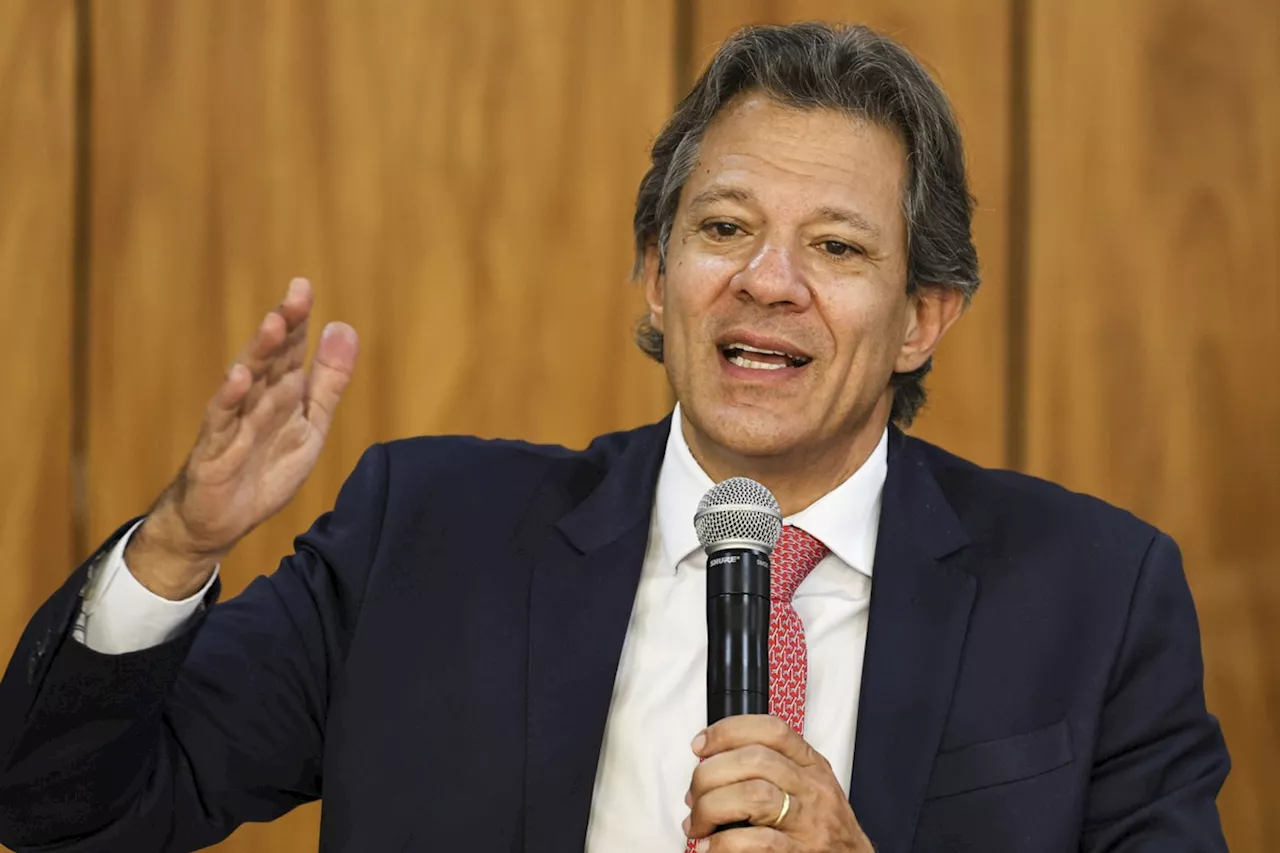 Haddad diz que Brasil pode crescer acima de 2,5% durante do mandato atual de Lula