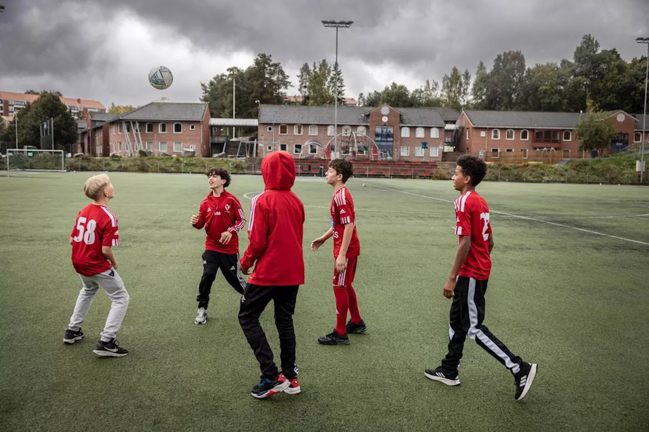 Full jubel i klubben i øst: Byrådet vil satse 500 millioner på fotballbaner i Oslo