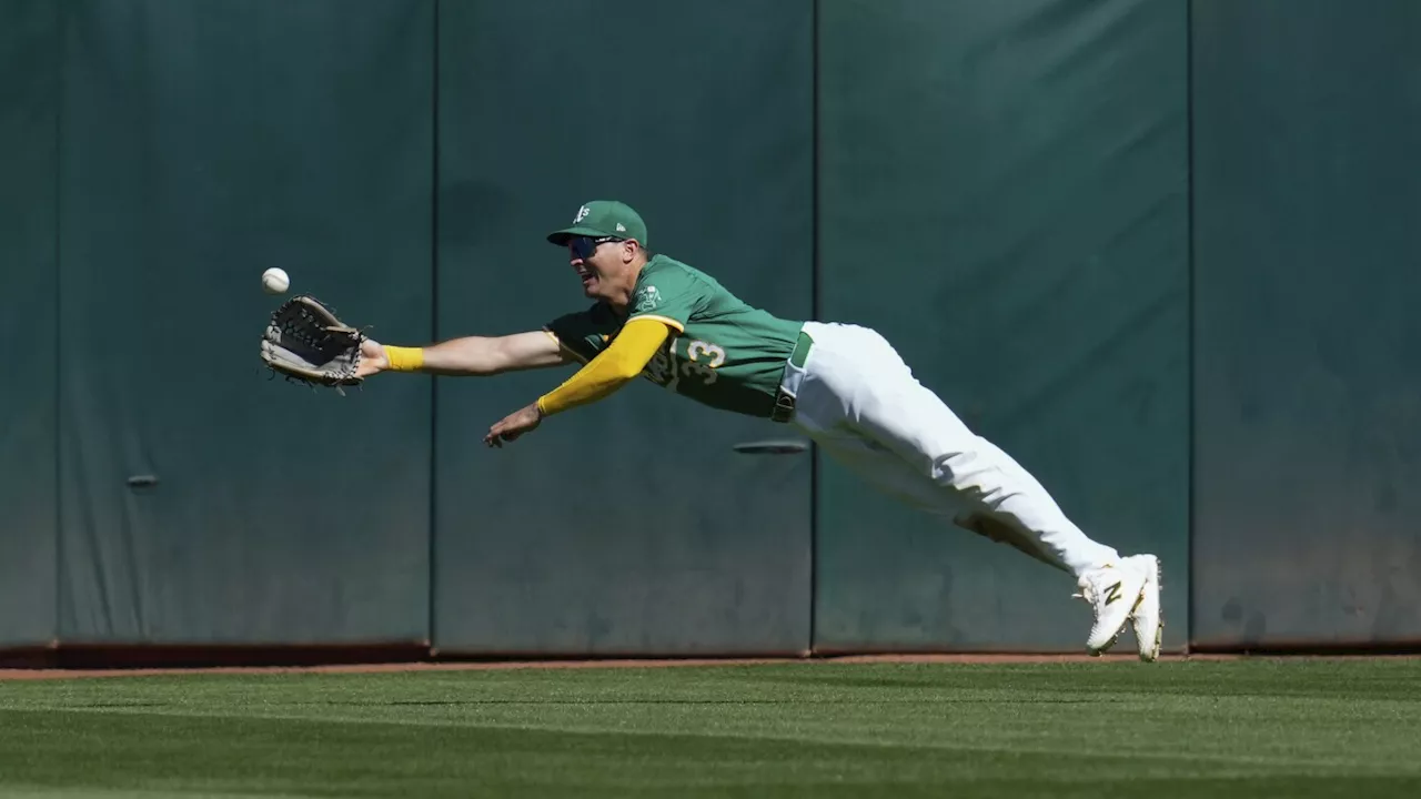 A's send Coliseum out in style in final home game, beat Rangers 3-2