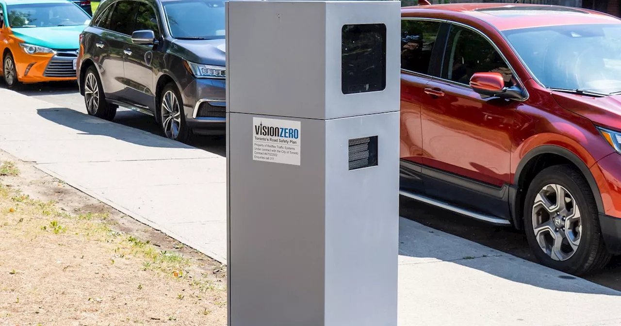 Someone set up a hilariously realistic fake speeding camera to catch drivers in Toronto